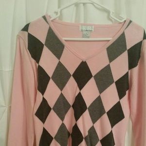 VERY CUTE /STYLISH, CLASSY SPRING SWEATER